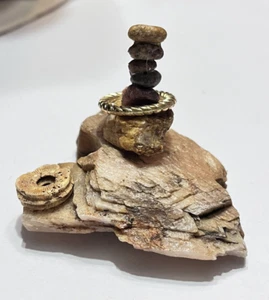 Rock Tower Ring Holder with Crinoid Fossil - Picture 1 of 5