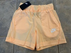 Youth Girls Size M Medium 10 12 Nike NSW Woven Athletic Shorts Yellow AQ9056-686 - Picture 1 of 4
