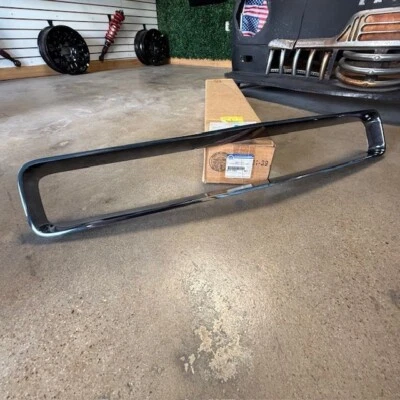 (1) 09-14 Dodge Challenger parrilla delantera envolvente MOPAR GENUINO 82212354 negro crm Foto 1 de 4