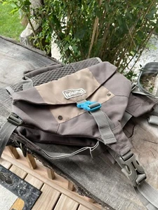 Outward Hound Denver Urban Dog Pack Harness Sm/M 16-27” 25-55LB Great Condition - Picture 1 of 9