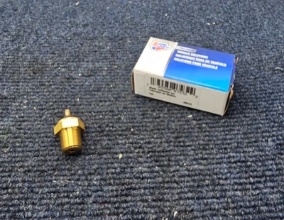 Interruptor de presión de aceite Carquest SBA2005 para Dodge Ram 3500 2003-2006 Foto 1 de 4