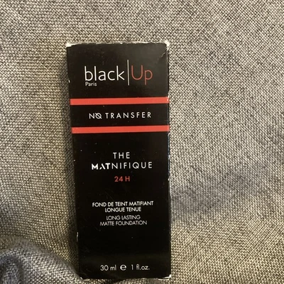 Black up the Matnifique 24H Matte Foundation 30mL FNT07 - Made in Italy - Image 1 of 4