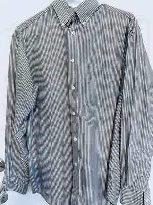 Roundtree & Yorke Men’s Gold Label Slim Fit Luxury Non-Iron Ez Wash Comfy Sz S - Image 1 of 4