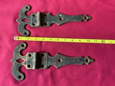 VINTAGE PAIR LARGE DECORATIVE  BRASS HINGES