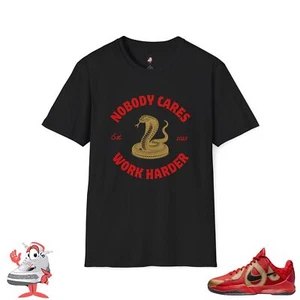 Camicia abbinata per sneaker Kobe V Proto Year Of Mamba Snake rosso oro parola più dura - Foto 1 di 9