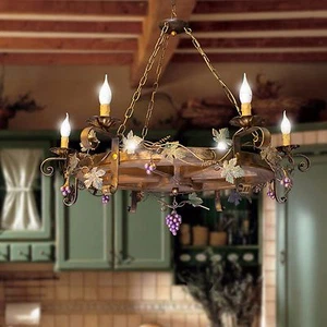 Lampadario ruota di carro in ferro battuto e legno rustico 6 luci modello uva - Bild 1 von 12