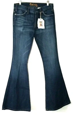 Pantalones de mezclilla Carmar lavado oscuro Charlie talla 27 estilo fondo campana nuevos con etiquetas tiene un pequeño defecto Foto 1 de 4