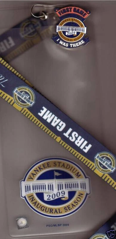 YANKEE STADIUM FIRST GAME LANYARD, TICKET HOLDER PIN  YANKEES CUBS JETER RARE - Image 1 of 1