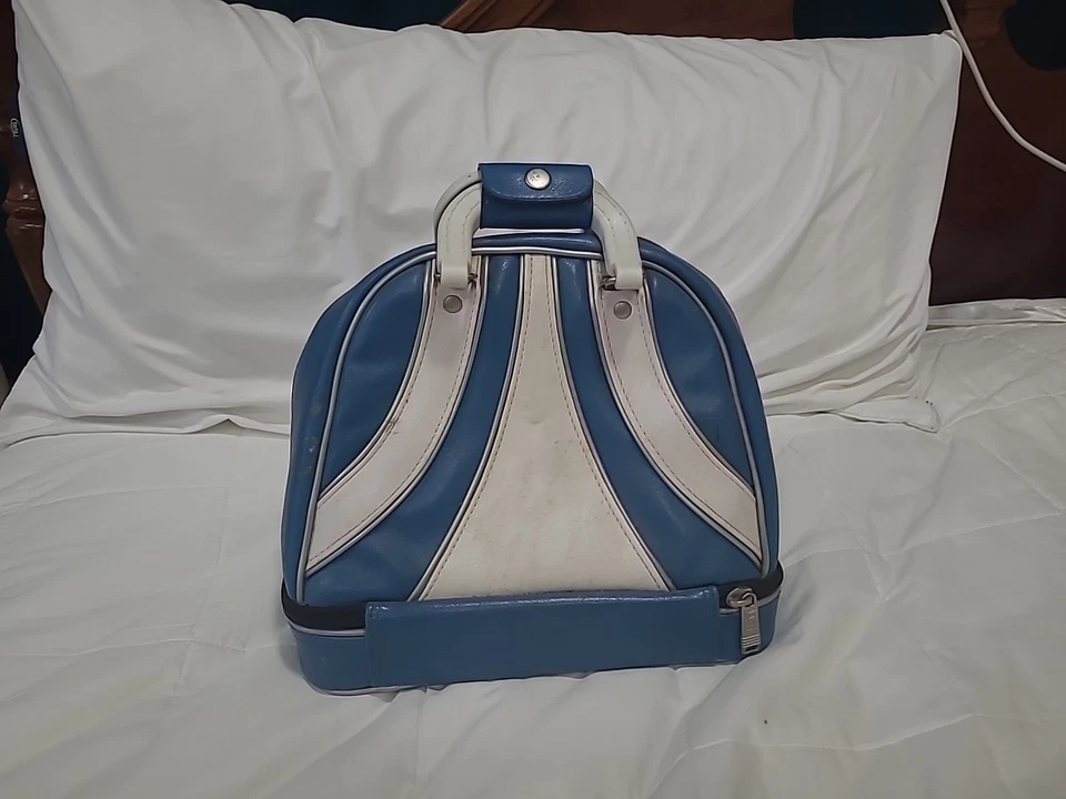 Nintendo Wii Brunswick Bolsa de Bolos Estuche de Transporte Wii Edición Deportiva, Púrpura Foto 1 de 4