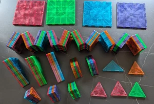 MAGNA TILES Lot of 99 BUILDING MAGNETIC TOY (167/5) - Picture 1 of 11