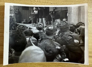 Marilyn Monroe Actress Entertaining Soldiers Korea 1954 Vintage Original Photo - Picture 1 of 7