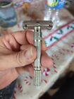 VINTAGE NICE AND CLEAN 1965 K-4 GILLETTE ADJUSTABLE SLIM SAFETY RAZOR ESTATE