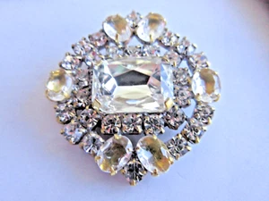 Outstanding Czech Vintage Style Glass Rhinestone Button     Crystal Clear - Picture 1 of 4