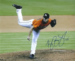 AUTOGRAPHED KYLE BARRACLOUGH Miami Marlins 8X10 photo - COA  - Picture 1 of 1