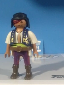 PLAYMOBIL FIGURA PIRATA CON CHALECO - 29/9/20 - Picture 1 of 1