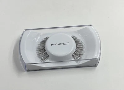 MAC Black/Brown False Eyelashes B95 New RP - Image 1 of 2