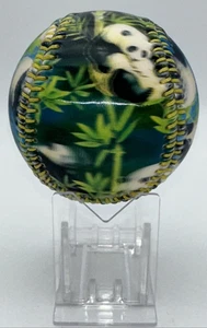 Vintage seltener 3D linsenförmiger holografischer Baseball, chinesischer Prototyp Panda Bambus - Bild 1 von 9