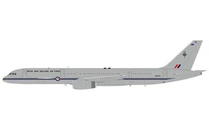 JC Wings 1/200 757-200 Airplane NZ7571 RNZAF - Picture 1 of 1