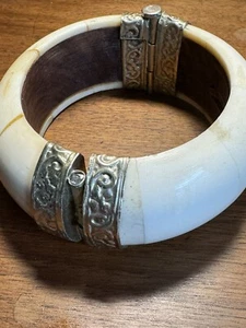 RARO!!  Bracciale vintage Carol per Eva Graham in osso e legno - Foto 1 di 6