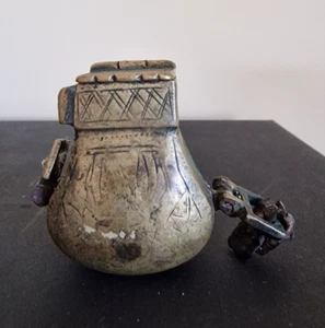 Antico portapalle polvere da sparo per arma da fuoco in bronzo del XIX° secolo - Picture 1 of 5