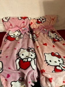 hello kitty valentinstag Überwurf 2er Set - Bild 1 von 11