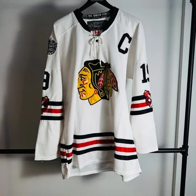 Men's Reebok Chicago Blackhawks winter classic Toews Jersey size 54 - Image 1 of 2