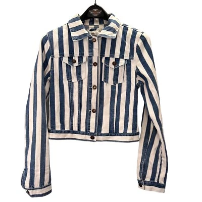Forever 21 Crop Denim Jacket size M Blue White Striped Button Up Pockets Cowgirl - Image 1 of 4