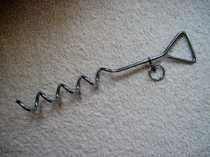 17" Dog Chain Anchor Heavy Duty Chrome Plated Screw-in Yard Stake - Picture 1 of 9