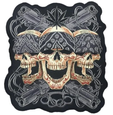 NEW LETHAL THREAT MEAN STREETS TRI-SKULLS EMBROIDERED PATCH 11"x12" LT30230 - Imagem 1 de 2