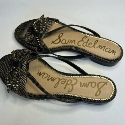 Sandalias Sam Edelman Dariel con lazo negras doradas espiga tachonadas toboganes‎ 9,5 Foto 1 de 4
