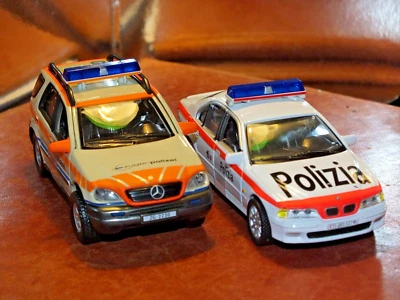 Hongwell Cina lotto Polizia Svizzera BMW 528i Ticino Mercedes ML320 Zaug nuove - Immagine 1 di 4