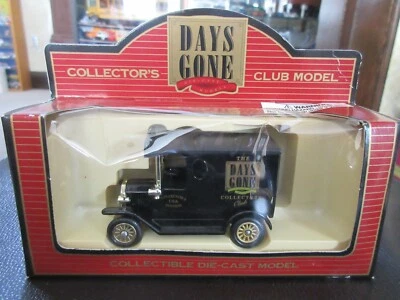1:55 Lledo Days Gone 1915 Ford Model T Collector's Club Model 1996 USA Edition - Image 1 of 3