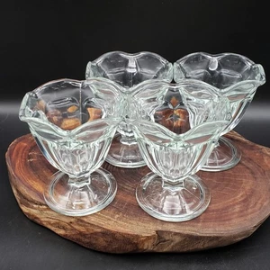 Vintage Set of 4 Sundae Dessert Tulip Glass Ice Cream Anchor Hocking Flared Cups - Picture 1 of 7