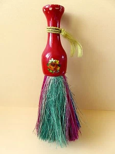 Escoba de batido/toba de tocador multicolor vintage de c. 1930 - Imagen 1 de 6