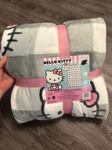 New Hello Kitty Plush Throw Blanket Grey With Pink Bow TWIN 60x90 Sanrio - Picture 1 of 3