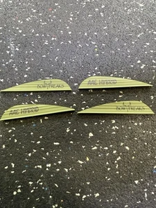 AAE Hybrid 26 Custom Bowfreaks Vanes 100 pack OD Green - Picture 1 of 1