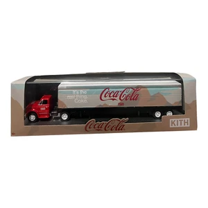Kith x Coca Cola M2 Hauler 1970 Chevrolet C60 LKW Halbdruckguss neu versiegelt - Bild 1 von 7
