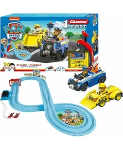 CIRCUIT PATROL 2.4m - 2 CARS 2 CONTROLLERS included - Picture 1 of 12