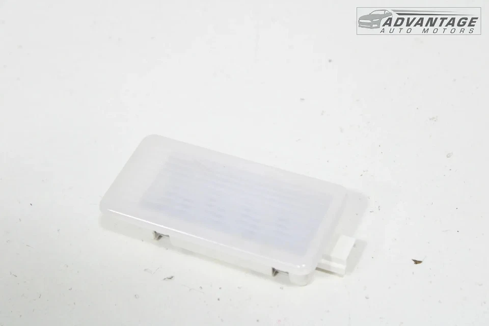 BMW 740I XDRIVE G12 2017-2022 maletero trasero carga equipaje luz interior lámpara OEM Foto 1 de 4