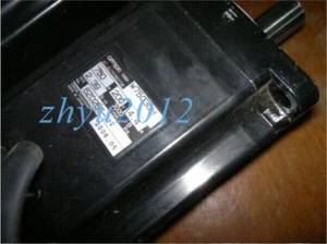 Servomotor Omron R88M-W75030H usado 1 pieza - Imagen 1 de 1