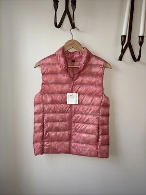 Женский ультралегкий компактный жилет Uniqlo среднего размера коралловый розовый. Новый с Ярлыками! - Изображение 1 из 4