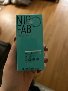 NIP+FAB Hydrate Hyaluronic Fix Extreme Concentrate 30ml / 1.01 fl oz NEW in Box - Picture 1 of 6