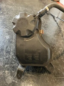 2006 / 2007 BMW E92 / E93 Coupe 335i Coolant Expansion Tank (USED) - Picture 1 of 5