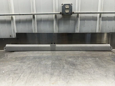 1995-1998 Chevy Tahoe Suburban GMC Yukon OBS Rear Door Barn Cargo Roof Trim OEM - Imagem 1 de 2