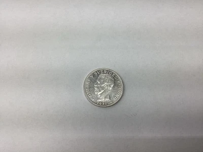 SWEDEN 2 KRONA 1939 SILVER King Gustav V SVERIGES KONUNG, Necklace Pendant  - Image 1 of 4