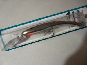 1 Reef Runner Deep Diver Köder 800 Series Chrom/Schwarz Neu in Verpackung - Bild 1 von 6