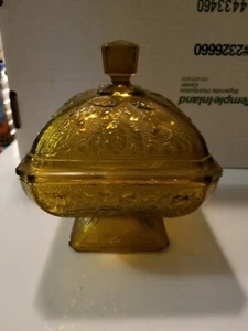 Vintage Amber Glass Candy Trinket Footed Dish Bowl Holly Leaf Raised Dot Pattern - Picture 1 of 3