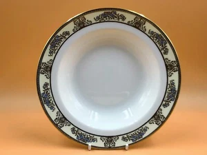 Wedgwood China Cliveden design rimmed soup / pasta bowl. 20 cm or 8". - Picture 1 of 6