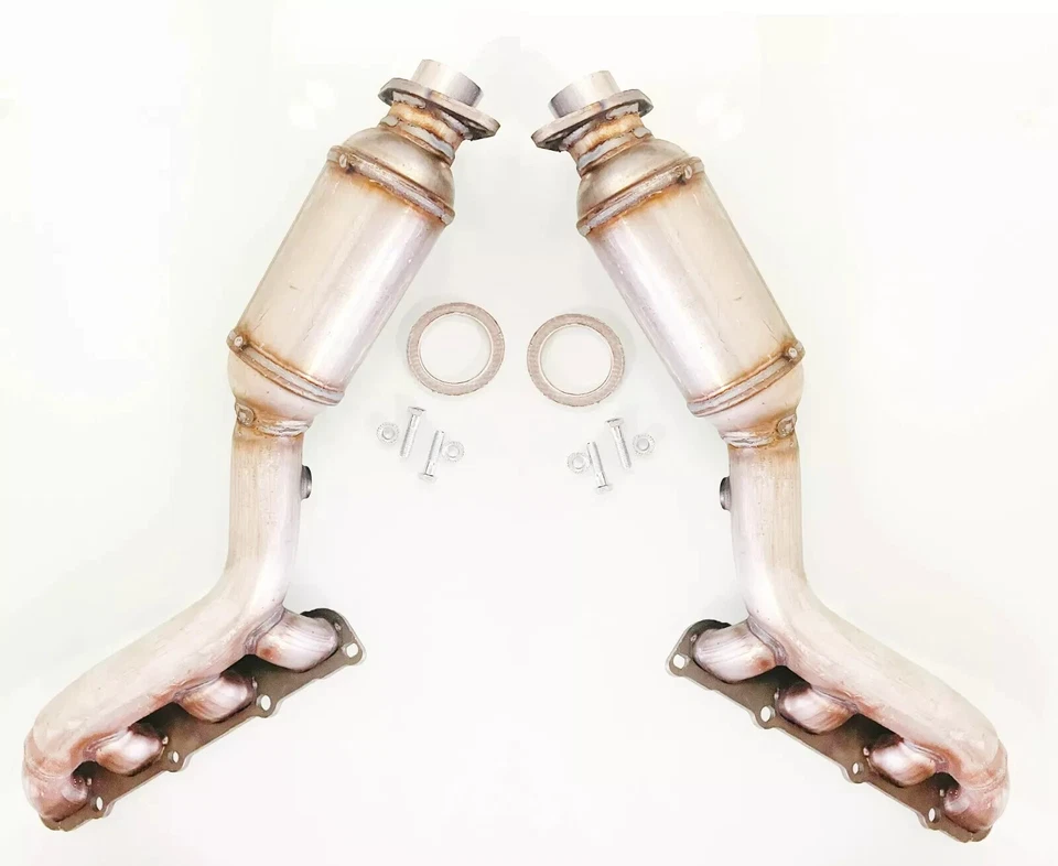 Cadillac STS 4.6L 2005 TO 2010 BOTH Sides Manifold Catalytic Converter BANK1 & 2 - Image 1 of 1