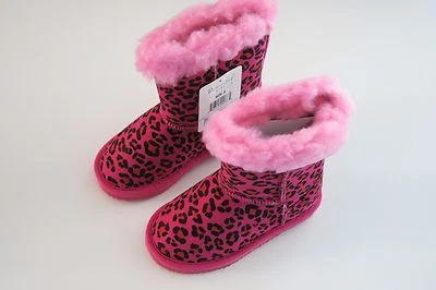 Western Chief -8- Toddler Little Girl's Boots Bootie Cheetah Pink Warm  - Image 1 of 4